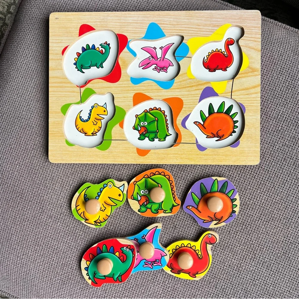 🔆‎ Bundle items 6 for $30 Wooden Dinosaur Puzzle